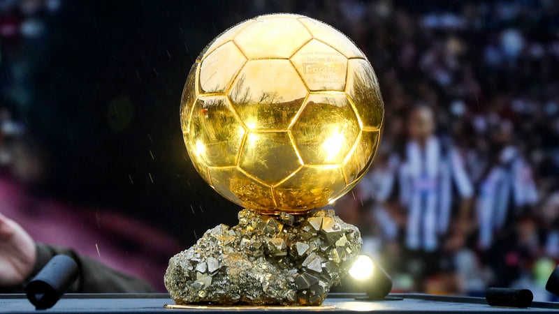 "Il y avait une enveloppe sur la table" : quand un agent de joueur tentait de soudoyer le patron du Ballon d'or