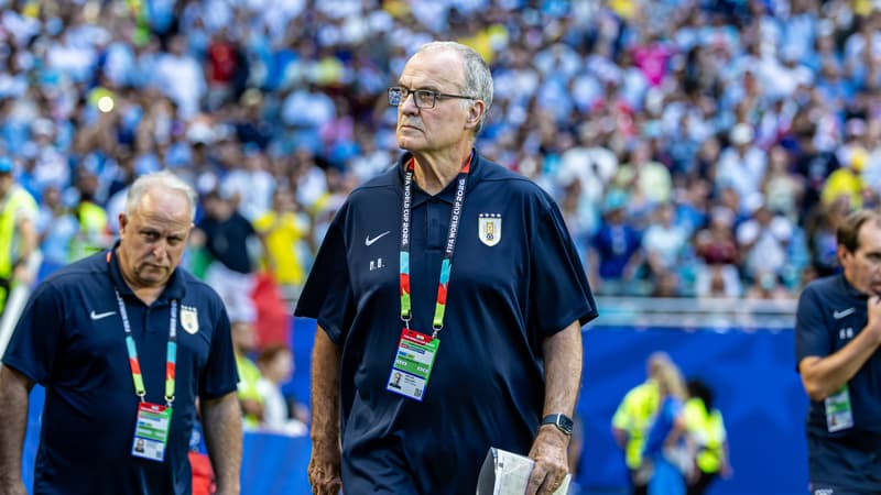 "Il est temps que les joueurs lui tournent le dos", un appel au "coup d'Etat" contre Marcelo Bielsa lancé en Uruguay