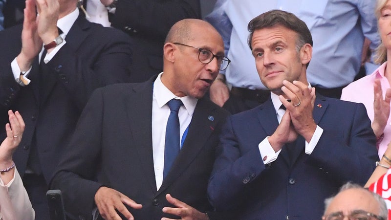 "Vente de la Coupe du monde": Macron aurait incité Diallo à muscler son discours pour s'opposer au projet