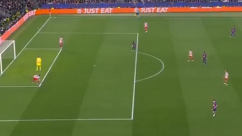 Ligue des champions: "C'est une action absurde mais c'est un penalty", la main polémique qui fait bondir le Barça contre l'Atlético