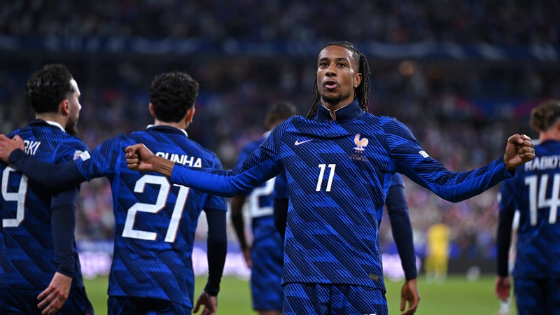 France-Italie: l'éclair d'Olise, la bourde de Rabiot et Da Cunha... Le résumé vidéo du match nul des Bleus en Ligue des nations