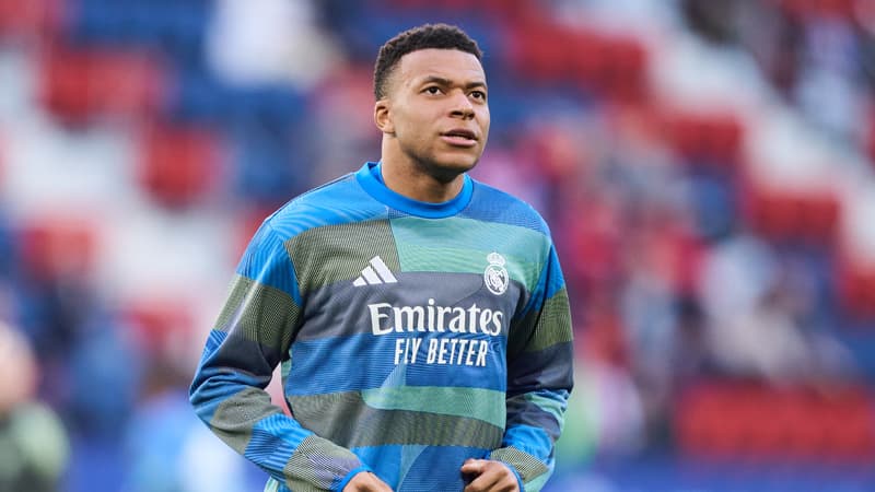 "Laissons son genou derrière nous": Arbeloa dément "une fausse information" sur la blessure de Mbappé