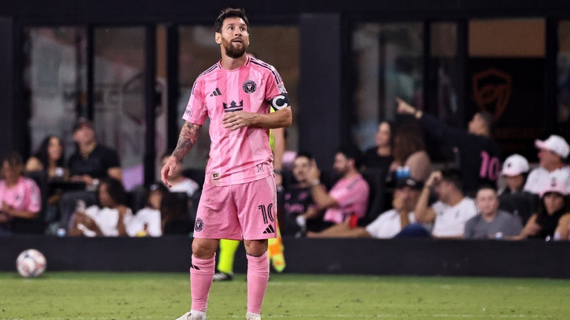 MLS: le joli but de Messi sur coup franc, le 75e de sa carrière dans l'exercice
