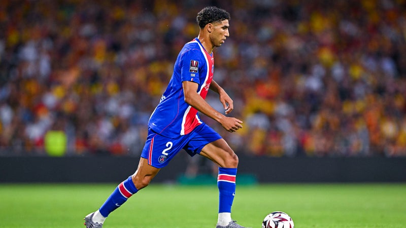 Lens-PSG: "Ça ressemblait plus à un match de Ligue 1", Hakimi regrette le choix de Bollaert pour accueillir le Trophée des champions