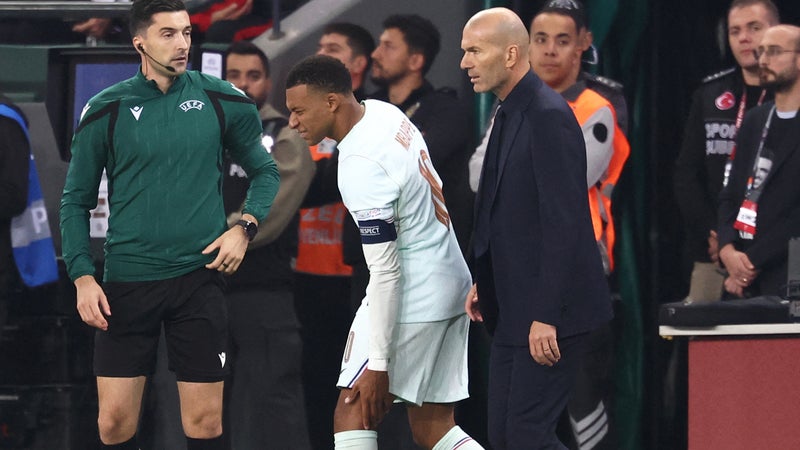 Turquie-France: "Ça ne va pas bien", Zidane donne de mauvaises nouvelles concernant Mbappé, sorti blessé après son but