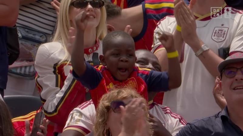 Coupe du monde 2026: "Je l'adore", Lamine Yamal réagit à la célébration virale de son petit frère de 3 ans dans les tribunes