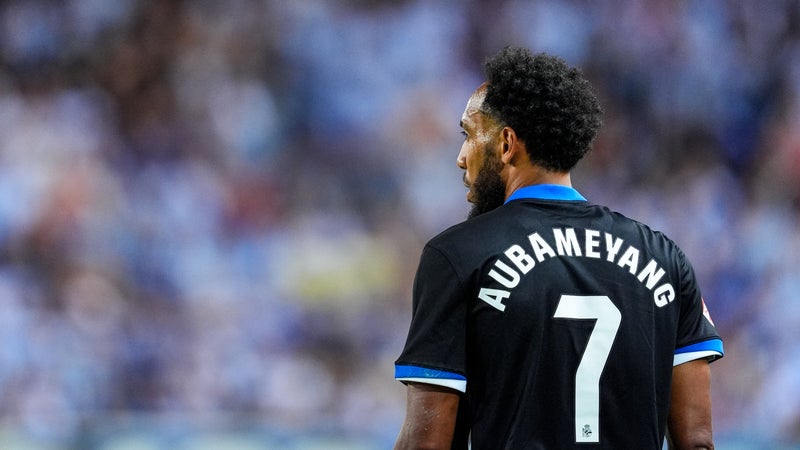 Deux buts en deux matchs: les débuts canons d'Aubameyang en Liga avec le promu de La Corogne