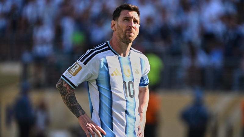 "Un maillot pour toute la vie": Lionel Messi dévoile le maillot spécial qu'il portera pour son dernier match avec l'Argentine