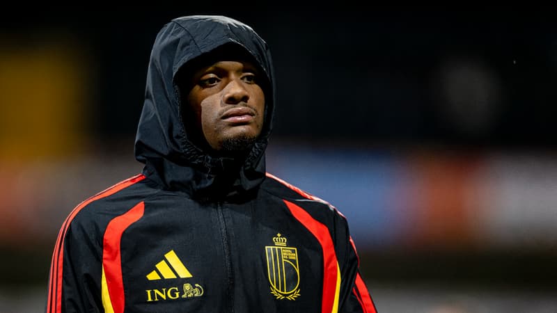Mercato: l'OL tente le pari Duranville, acheté au Borussia Dortmund