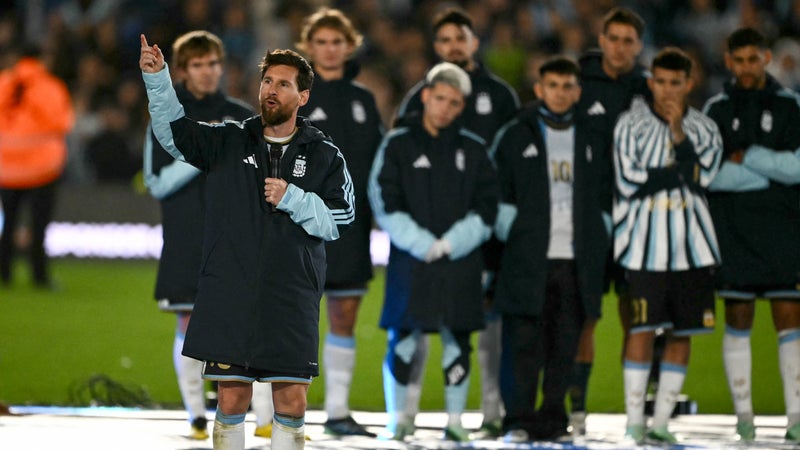 "Ne plus venir ici sera une très grande douleur", l'émouvant discours d'adieu de Lionel Messi à la sélection argentine