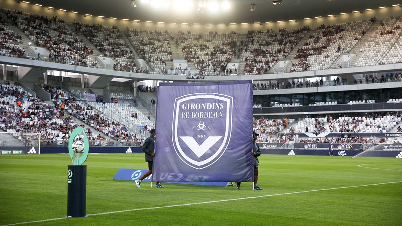 Bordeaux exclu des championnats nationaux: la FFF "prend acte" de l'avis du CNOSF et refuse d'intervenir pour les Girondins