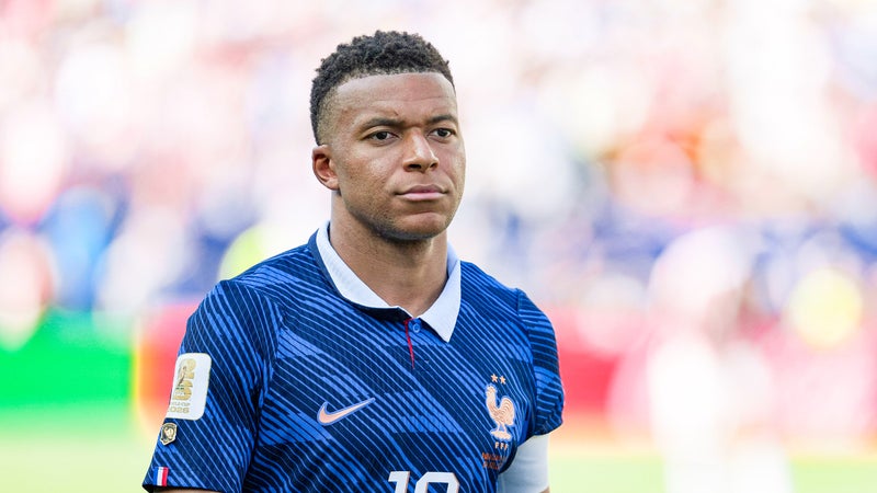 Liste de Zidane: "je l'aime beaucoup à gauche", changement de position, tâches défensives… Zidane en dit plus sur le rôle de Mbappé