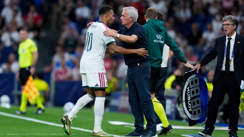 "Le meilleur joueur du monde peut avoir une saison sans titre": Mourinho valide la théorie de Mbappé pour le Ballon d'or