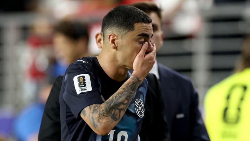 Coupe du monde 2026: carton rouge obligatoire pour un joueur qui se couvre la bouche? Ce que dit vraiment la règle à l'origine de l'exclusion d'Almiron