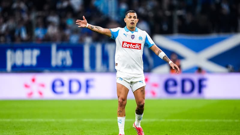 "On est à moitié triste ou en colère par rapport à l'attitude de certains": Medina prend la parole pour secouer le vestiaire de l'OM