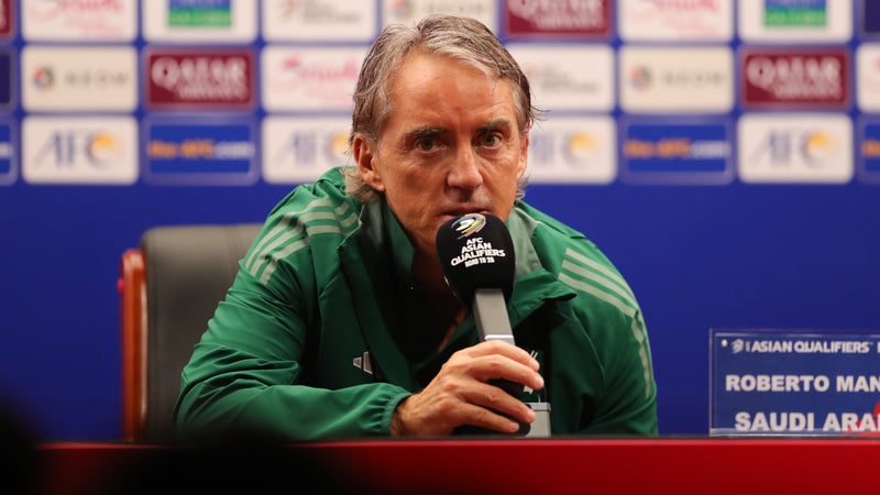 Italie: Mancini va redevenir sélectionneur en pleine crise, Ranieri remplace Maldini à la direction technique
