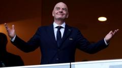 Infantino ouvre la porte à une Coupe du Monde à 64 équipes