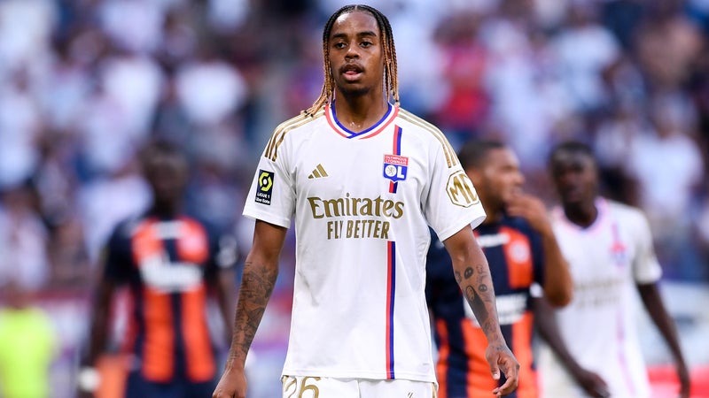 Mercato: pourquoi un transfert de Barcola pourrait faire du bien aux finances de l'OL (même sans pourcentage à la revente)