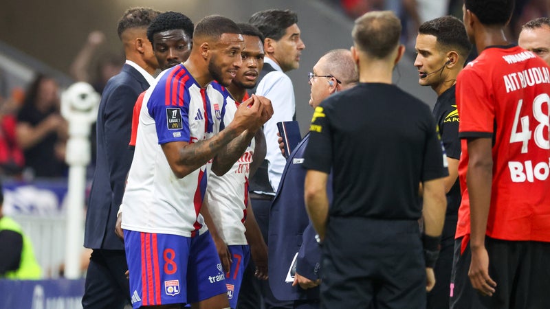 "C'est bien d'arrêter des matchs mais il faut le faire partout": l'appel de Tolisso aux arbitres après OL-Rennes