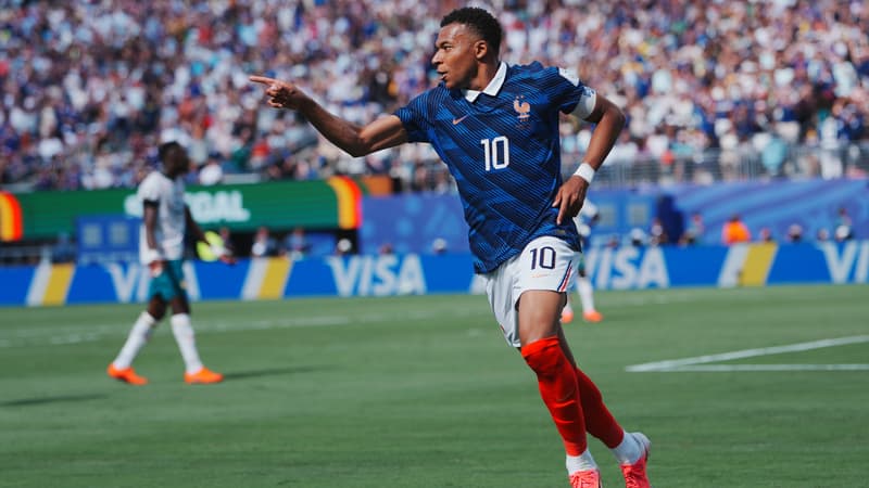 France-Sénégal: la frappe de Kylian Mbappé flashée à une vitesse hallucinante sur son deuxième but