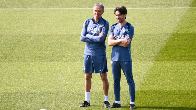 PSG-Arsenal: Dembélé absent, Hakimi ovationné, Vitinha buteur... Les Parisiens s'affrontent lors d'un match amical devant 1.000 supporters