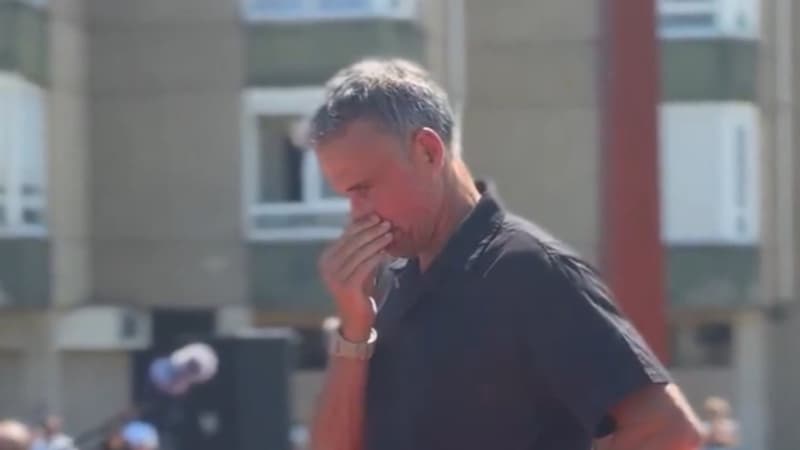 PSG: la vive émotion de Luis Enrique, honoré par l’inauguration d’un espace public portant son nom à Gijon