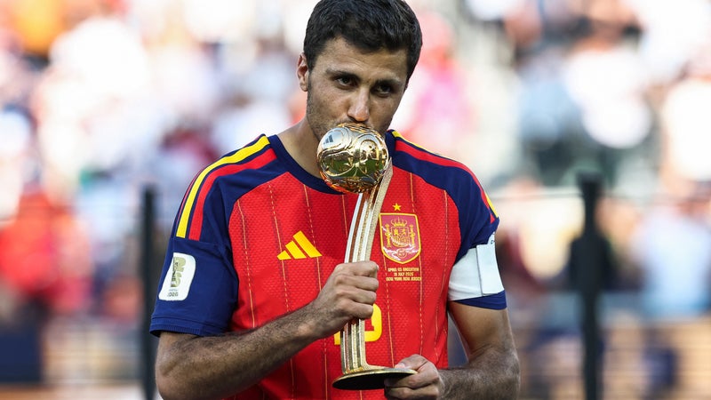 Un "Clasico" pour un champion du monde: l’arrivée de Rodri au Real Madrid remise en cause, le Barça espère en profiter