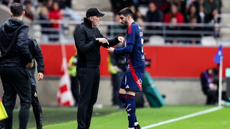"Il y avait des choses plus graves dans la vie", quand Eric Roy mettait Pierre Lees-Melou dans la confidence de sa maladie après son transfert avorté à Rennes