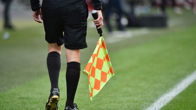 18 mois de prison avec sursis requis contre un arbitre de Ligue 1, soupçonné de violences conjugales