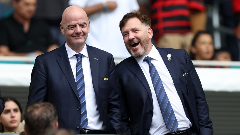 L'étau se resserre autour de Gianni Infantino: après l'UEFA, la Conmebol monte aussi au créneau contre la Fifa