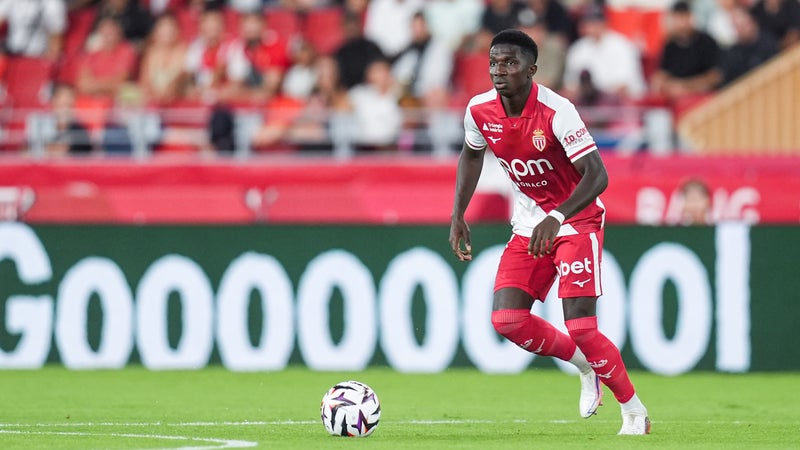 Mercato: Chelsea remonté contre Monaco après l'annulation du transfert de Lamine Camara
