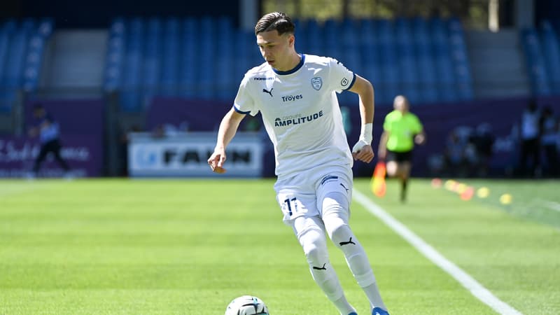 Les détails du transfert de Mathys Detourbet (Troyes) à Manchester City, avec un prêt dans un club de Ligue 1