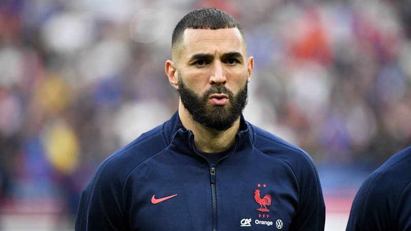 "Tu mets qui tu veux, ils carburent tous ensemble": Benzema encense le PSG, "une vraie équipe"