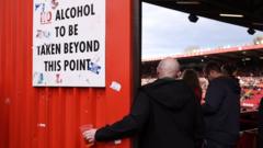 Burnham déclare que l'interdiction de l'alcool pour les supporters de football dans les tribunes est une "discrimination"