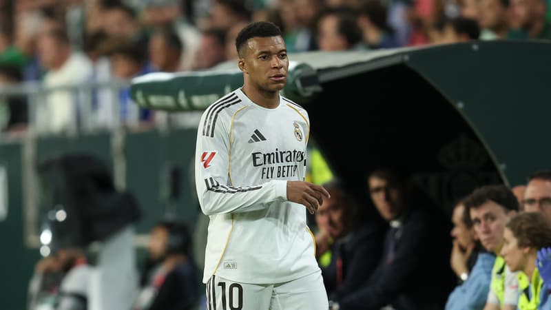 Real Madrid: on en sait plus sur la blessure de Mbappé, sorti en fin de match face au Betis