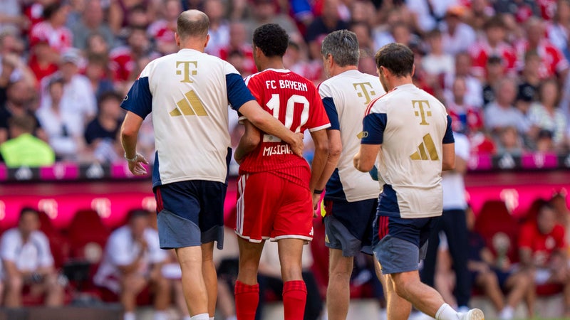Bayern: "Déjà un certains temps que l'on gère ça", Kompany rassurant après les deux malaises de Musiala