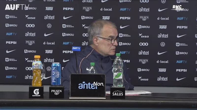 "Vous ne m'écoutez pas", Bielsa recadre un journaliste