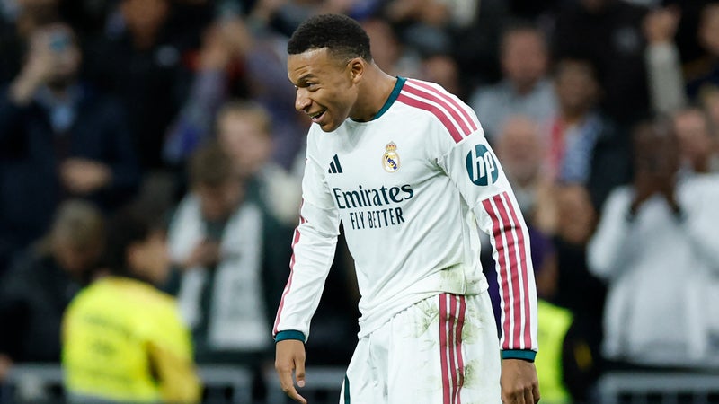 Roulette et double contact: la vidéo du but monstrueux de Mbappé lors du match Real Madrid-Séville FC