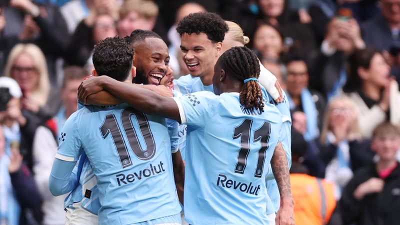Finale de FA Cup, Chelsea-Manchester City: les joueurs de Pep Guardiola soulèvent leur deuxième trophée de la saison