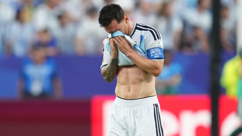 Argentine-Algérie: les larmes de Lionel Messi juste après son but, son 14e en Coupe du monde