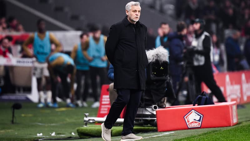Bien présent malgré son deuil: Genesio sur le banc du LOSC à Toulouse après le décès de son père