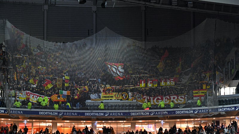 Fouilles abusives, états des tribunes, encadrement des supporters: l'enquête inédite sur les parcages visiteurs en France