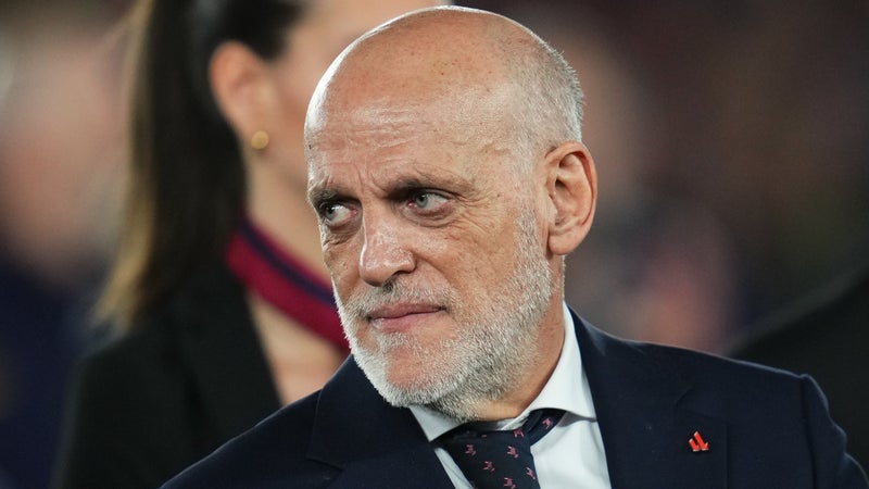 Al-Khelaïfi candidat parfait pour défier Infantino à la tête de la Fifa? "Il serait un mauvais président", affirme Tebas sur RMC