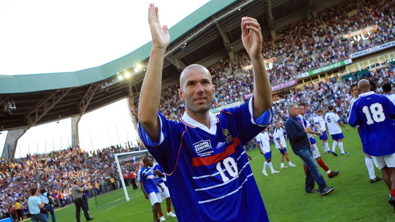 Dates d’ouverture de la billetterie, prix des places… comment assister au premier match de Zidane en France