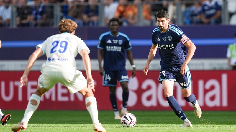 Paris FC-Strasbourg: les Parisiens font un énorme coup et s'installent provisoirement à la 2e place de Ligue 1