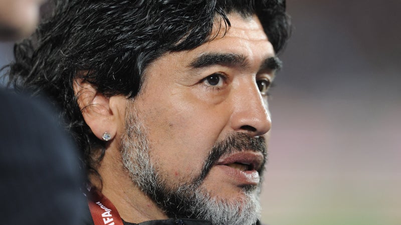 Quand Maradona comptait méthodiquement les Ballon d'or qu'il aurait dû avoir (avec de sacrées balles perdues pour les Français)