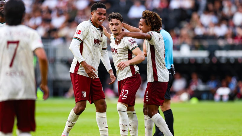 Grosse surprise en Bundesliga: Augsbourg profite des déboires du Bayern Munich pour prendre la tête