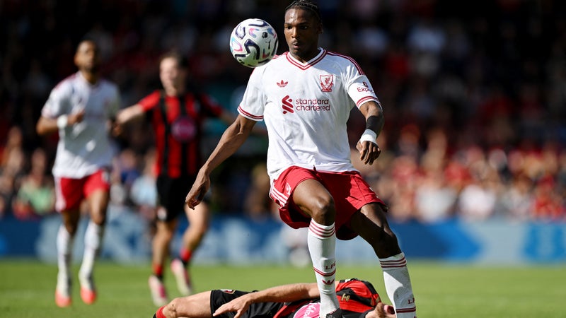 Liverpool: élu homme du match face à Bournemouth, Jacquet impressionne avant de rejoindre les Bleus de Zidane