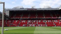 Man Utd vend des cubes de gazon Old Trafford pour 125 £