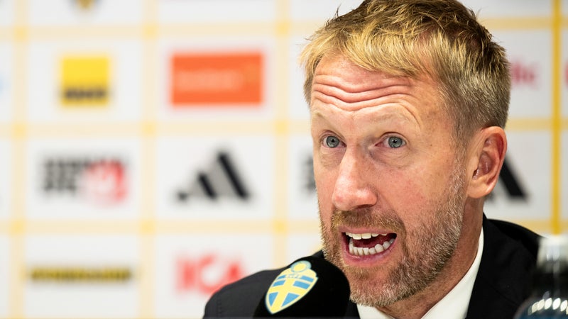 "On a autant d'absents que Manchester City a de charges retenues contre lui": la blague de Graham Potter sur le scandale autour des Skyblues